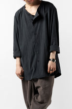 画像をギャラリービューアに読み込む, YUTA MATSUOKA exclusive minimal shirt / noil silk broad (BLACK)