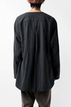 画像をギャラリービューアに読み込む, YUTA MATSUOKA exclusive minimal shirt / noil silk broad (BLACK)