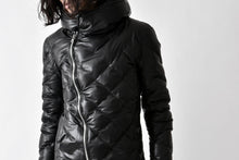 画像をギャラリービューアに読み込む, ISAMU KATAYAMA BACKLASH HOODED DOWN JACKET / KANGAROO + POLISH WHITE GOOSE (BLACK)