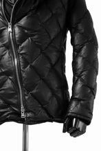 画像をギャラリービューアに読み込む, ISAMU KATAYAMA BACKLASH HOODED DOWN JACKET / KANGAROO + POLISH WHITE GOOSE (BLACK)