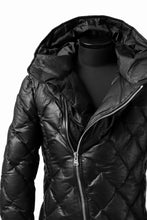 画像をギャラリービューアに読み込む, ISAMU KATAYAMA BACKLASH HOODED DOWN JACKET / KANGAROO + POLISH WHITE GOOSE (BLACK)