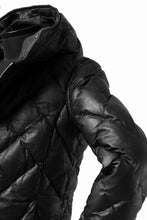 画像をギャラリービューアに読み込む, ISAMU KATAYAMA BACKLASH HOODED DOWN JACKET / KANGAROO + POLISH WHITE GOOSE (BLACK)