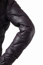 画像をギャラリービューアに読み込む, ISAMU KATAYAMA BACKLASH HOODED DOWN JACKET / KANGAROO + POLISH WHITE GOOSE (PURPLE)