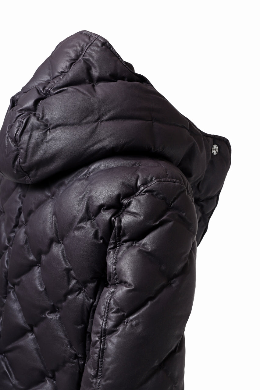 画像をギャラリービューアに読み込む, ISAMU KATAYAMA BACKLASH HOODED DOWN JACKET / KANGAROO + POLISH WHITE GOOSE (PURPLE)