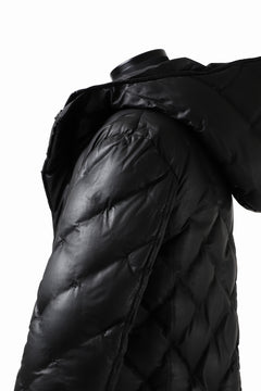 画像をギャラリービューアに読み込む, ISAMU KATAYAMA BACKLASH HOODED DOWN COAT / KANGAROO + POLISH WHITE GOOSE (BLACK)