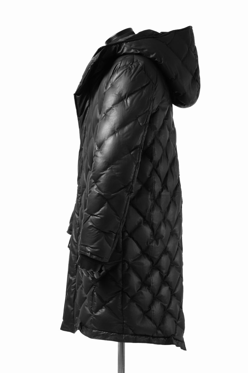 画像をギャラリービューアに読み込む, ISAMU KATAYAMA BACKLASH HOODED DOWN COAT / KANGAROO + POLISH WHITE GOOSE (BLACK)