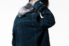 Load image into Gallery viewer, ISAMU KATAYAMA BACKLASH SUEDE COVER ALL BLOUSON / JAPAN CALF (WHITE TANNED / BLACK)