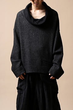 画像をギャラリービューアに読み込む, SOSNOVSKA exclusive CRAWLED OUT POCKET KNIT SWEATER (GREY MELANGE)