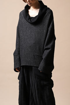 画像をギャラリービューアに読み込む, SOSNOVSKA exclusive CRAWLED OUT POCKET KNIT SWEATER (GREY MELANGE)