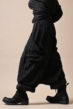 画像をギャラリービューアに読み込む, SOSNOVSKA exclusive LOADED POCKETS PANTS (BLACK STRIPE)