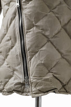 画像をギャラリービューアに読み込む, ISAMU KATAYAMA BACKLASH HOODED DOWN JACKET / WAXY KANGAROO + POLISH WHITE GOOSE (WHITE)