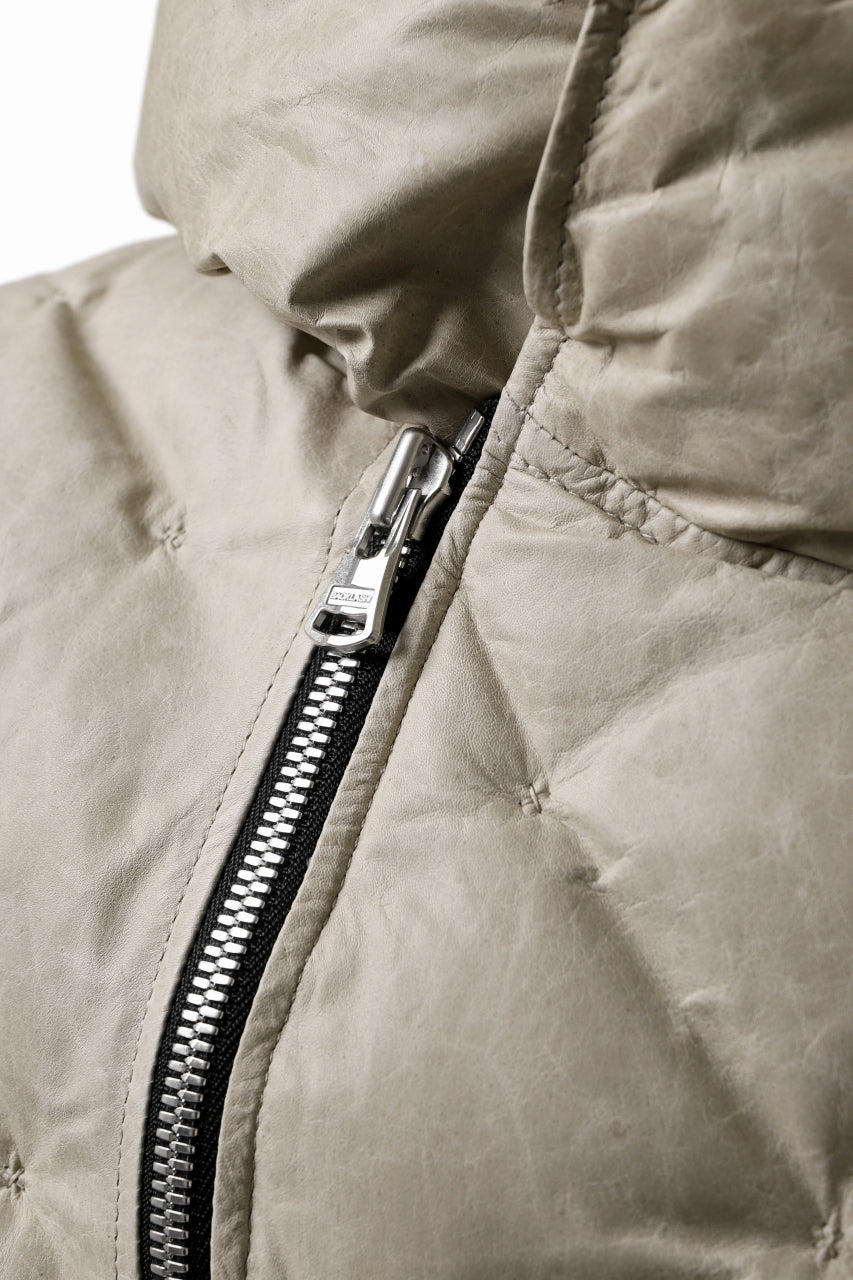 画像をギャラリービューアに読み込む, ISAMU KATAYAMA BACKLASH HOODED DOWN JACKET / WAXY KANGAROO + POLISH WHITE GOOSE (WHITE)