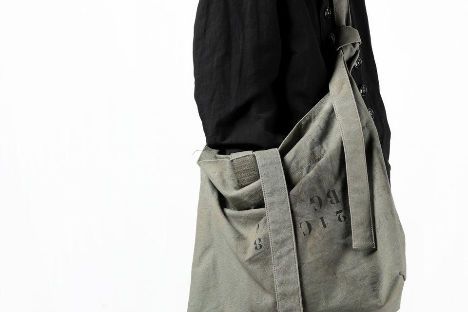 画像をギャラリービューアに読み込む, KLASICA BIVOUAC limited SHOULDER-BAG / 40'S BRITISH TENT (USED OLIVE)