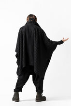 Load image into Gallery viewer, KLASICA SABRON WIDE TAPERED TROUSERS / MONOTONE HOUND TOOTH (BLACK)