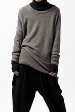 Load image into Gallery viewer, KLASICA ASLEEP CREW NECK KNIT SWEATER / WEANER WOOL RIB (FAWN)
