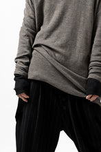 Load image into Gallery viewer, KLASICA ASLEEP CREW NECK KNIT SWEATER / WEANER WOOL RIB (FAWN)