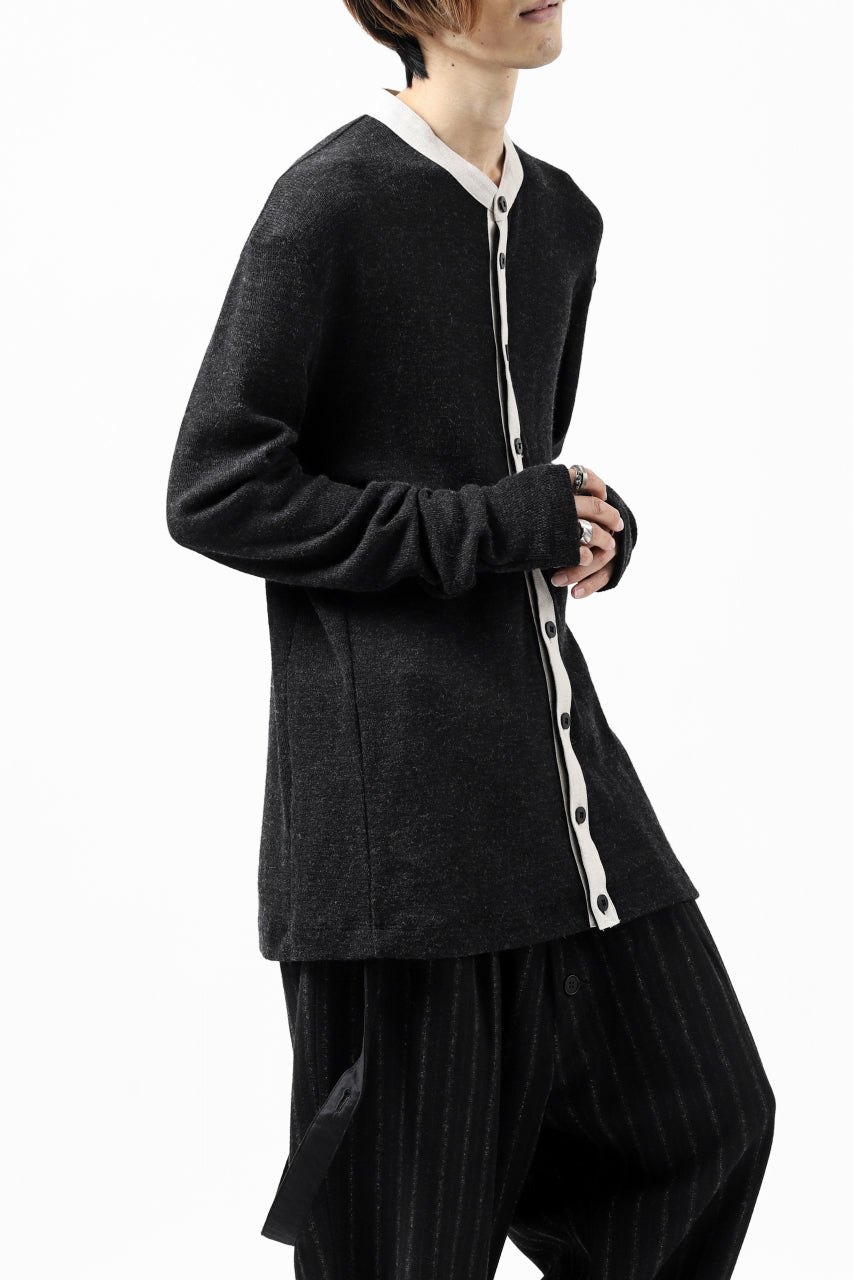 Load image into Gallery viewer, KLASICA BLACK DOG CARDIGAN / WEANER WOOL RIB (SHADOW)