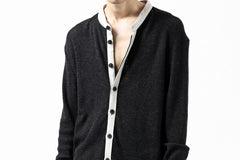 Load image into Gallery viewer, KLASICA BLACK DOG CARDIGAN / WEANER WOOL RIB (SHADOW)