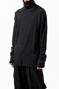 画像をギャラリービューアに読み込む, KLASICA SMOKE TURTLE NECK KNIT SWEATER / WEANER WOOL RIB (SHADOW)