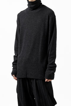 画像をギャラリービューアに読み込む, KLASICA SMOKE TURTLE NECK KNIT SWEATER / WEANER WOOL RIB (SHADOW)
