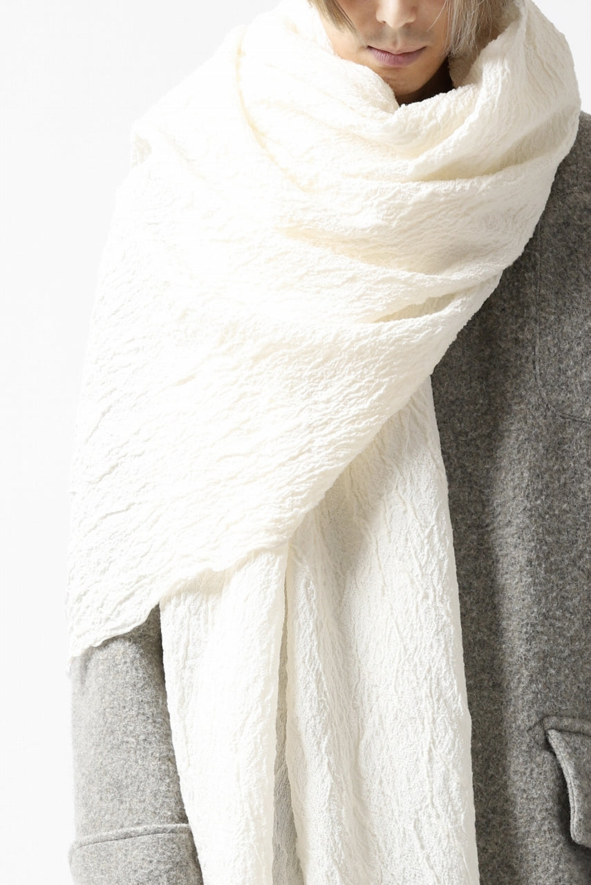 Load image into Gallery viewer, KLASICA GLACIER FLUFFY STOLE / SHRINK SILK (EGG SHELL)