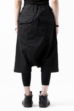 画像をギャラリービューアに読み込む, ISAMU KATAYAMA BACKLASH SARROUEL DENIM SHORTS / EXTREME STRETCH WASHER (BLACK)