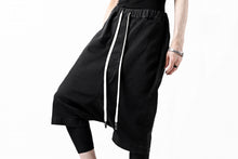 画像をギャラリービューアに読み込む, ISAMU KATAYAMA BACKLASH SARROUEL DENIM SHORTS / EXTREME STRETCH WASHER (BLACK)