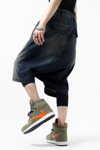 画像をギャラリービューアに読み込む, ISAMU KATAYAMA BACKLASH SARROUEL DENIM SHORTS / EXTREME STRETCH DIRTY (INDIGO)