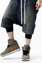 画像をギャラリービューアに読み込む, ISAMU KATAYAMA BACKLASH SARROUEL DENIM SHORTS / EXTREME STRETCH DIRTY (INDIGO)