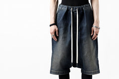 画像をギャラリービューアに読み込む, ISAMU KATAYAMA BACKLASH SARROUEL DENIM SHORTS / EXTREME STRETCH DIRTY (INDIGO)