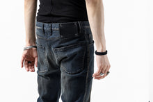 画像をギャラリービューアに読み込む, ISAMU KATAYAMA BACKLASH SKINNY DENIM PANTS / EXTREME STRETCH DIRTY (INDIGO)