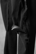 Load image into Gallery viewer, ISAMU KATAYAMA BACKLASH HIGH POWER STRETCH SKINNY PANTS (REPAIRED DEERSKIN)