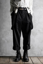 画像をギャラリービューアに読み込む, KLASICA GRIOTTE 2 TUCKED WIDE TROUSERS / CHINO CLOTH (BLACK)