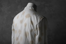 画像をギャラリービューアに読み込む, Aleksandr Manamis Raw Hallf Collar Shirt / Tea Stain Dot