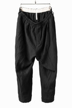 画像をギャラリービューアに読み込む, YUTA MATSUOKA easy darts pants / sofa linen (black)