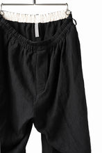 画像をギャラリービューアに読み込む, YUTA MATSUOKA easy darts pants / sofa linen (black)