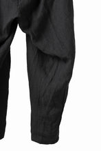 画像をギャラリービューアに読み込む, YUTA MATSUOKA easy darts pants / sofa linen (black)