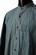 画像をギャラリービューアに読み込む, YUTA MATSUOKA semi long shirts / triple wash typewriter (light blue)