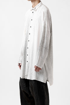 Load image into Gallery viewer, PAL OFFNER OVER SIZED SHIRT / VISCOSE (DOTS PRINT)