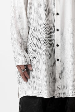 Load image into Gallery viewer, PAL OFFNER OVER SIZED SHIRT / VISCOSE (DOTS PRINT)
