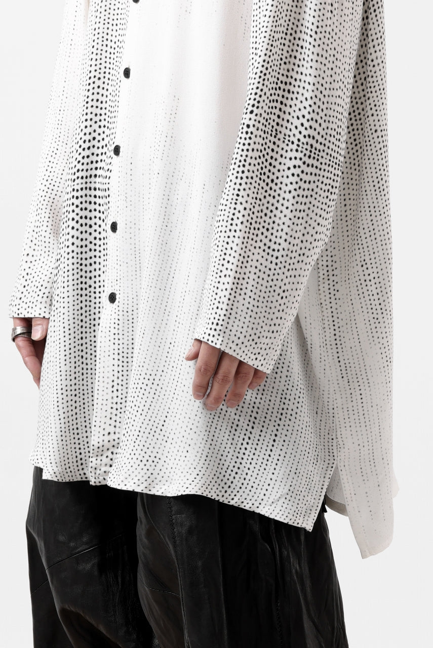 Load image into Gallery viewer, PAL OFFNER OVER SIZED SHIRT / VISCOSE (DOTS PRINT)