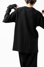 Load image into Gallery viewer, FIRST AID TO THE INJURED SJENSE LAYERED SLEEVE TOPS / WAFFEL + RIB JERSEY (BLACK)