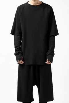 Load image into Gallery viewer, FIRST AID TO THE INJURED SJENSE LAYERED SLEEVE TOPS / WAFFEL + RIB JERSEY (BLACK)