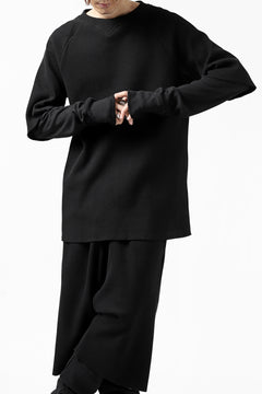 Load image into Gallery viewer, FIRST AID TO THE INJURED SJENSE LAYERED SLEEVE TOPS / WAFFEL + RIB JERSEY (BLACK)