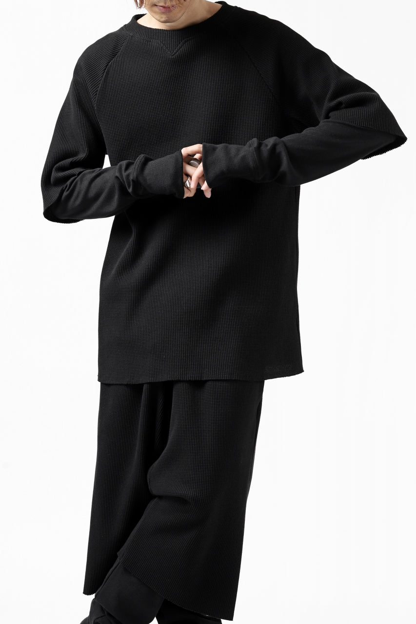 Load image into Gallery viewer, FIRST AID TO THE INJURED SJENSE LAYERED SLEEVE TOPS / WAFFEL + RIB JERSEY (BLACK)