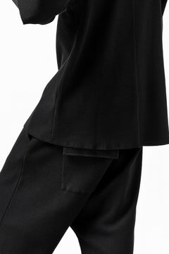 Load image into Gallery viewer, FIRST AID TO THE INJURED SJENSE LAYERED SLEEVE TOPS / WAFFEL + RIB JERSEY (BLACK)