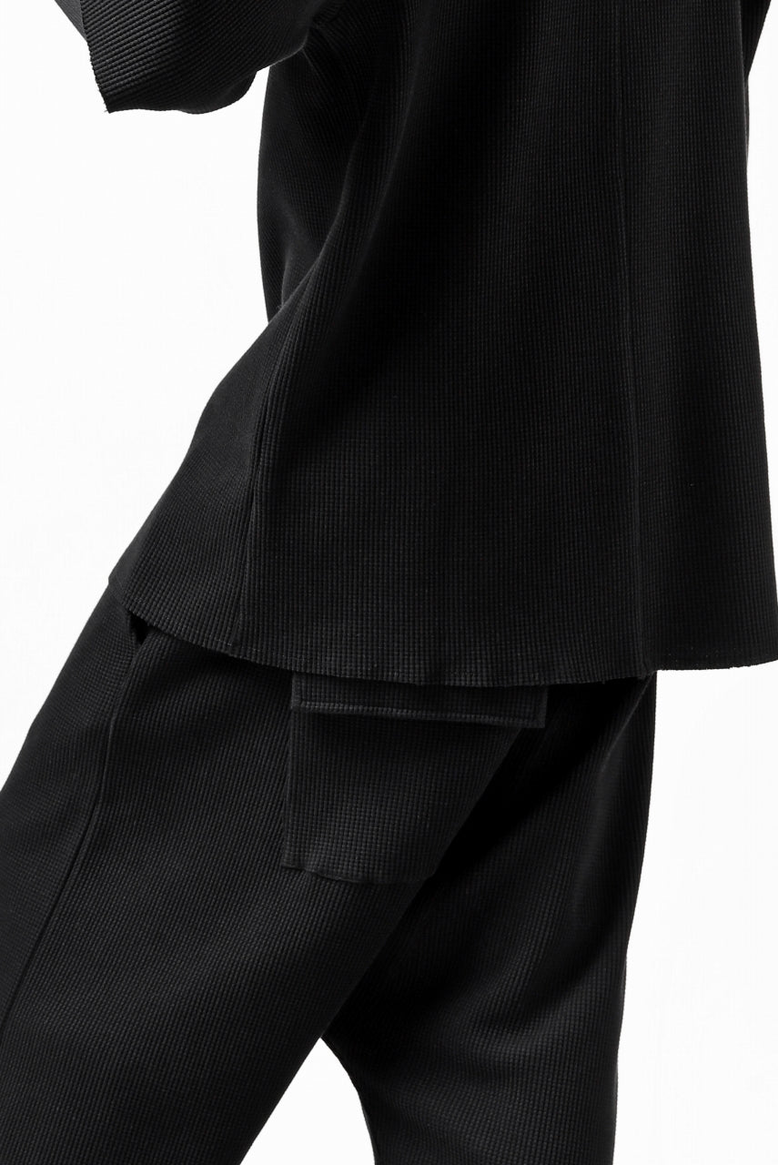 Load image into Gallery viewer, FIRST AID TO THE INJURED SJENSE LAYERED SLEEVE TOPS / WAFFEL + RIB JERSEY (BLACK)
