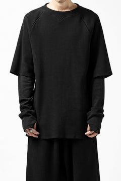 Load image into Gallery viewer, FIRST AID TO THE INJURED SJENSE LAYERED SLEEVE TOPS / WAFFEL + RIB JERSEY (BLACK)