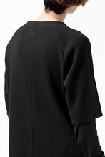 Load image into Gallery viewer, FIRST AID TO THE INJURED SJENSE LAYERED SLEEVE TOPS / WAFFEL + RIB JERSEY (BLACK)