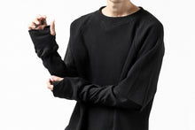 Load image into Gallery viewer, FIRST AID TO THE INJURED SJENSE LAYERED SLEEVE TOPS / WAFFEL + RIB JERSEY (BLACK)